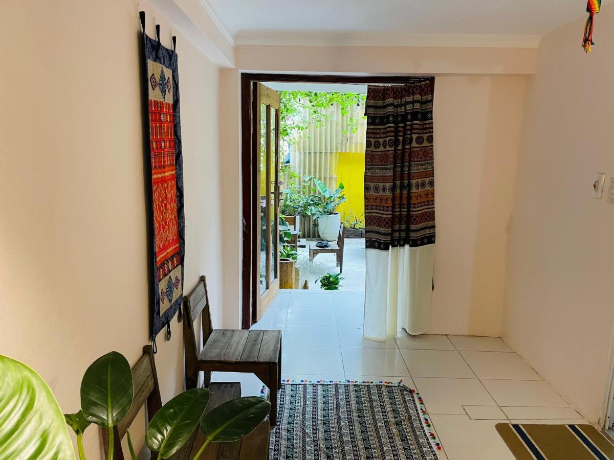 Chu Nhat Cafe & Homestay - 12 Ngo 41 Duong Lang - Co So 1 Hanoi Luaran gambar